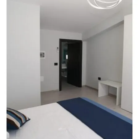 Bed and breakfast Isoladino Sweet Praia a Mare
