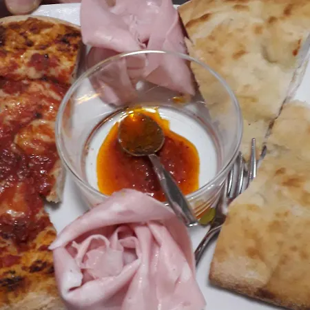 Isoladino Sweet Oda ve Kahvaltı